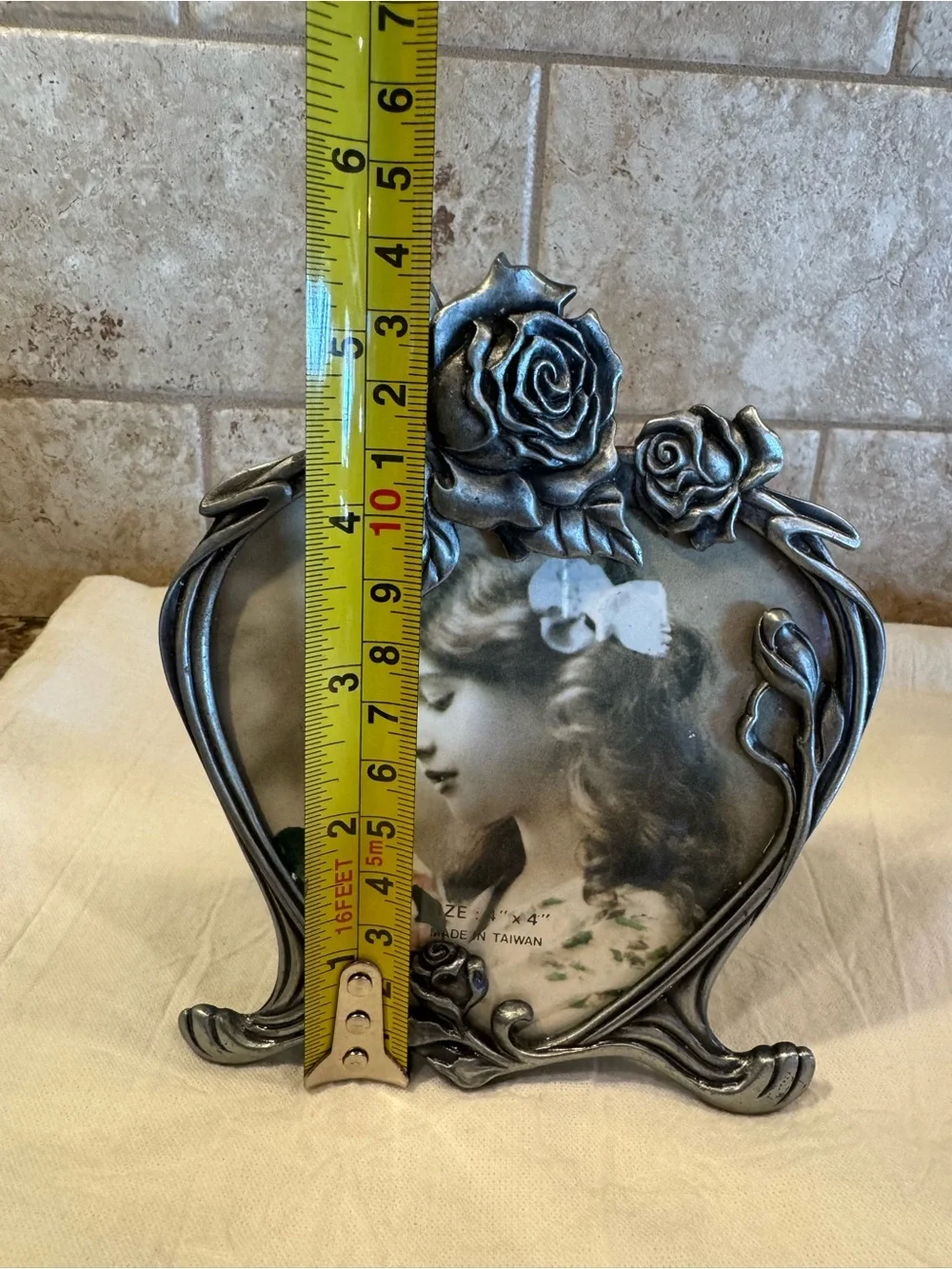 Vintage Heart Picture Frame Pewter Roses 4x4 Photo Made in Taiwan